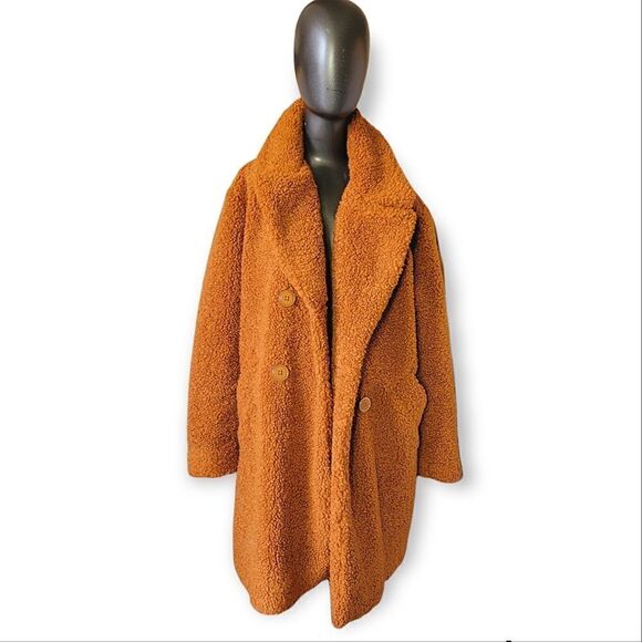 Kenneth Cole   - Picture 2 of 16